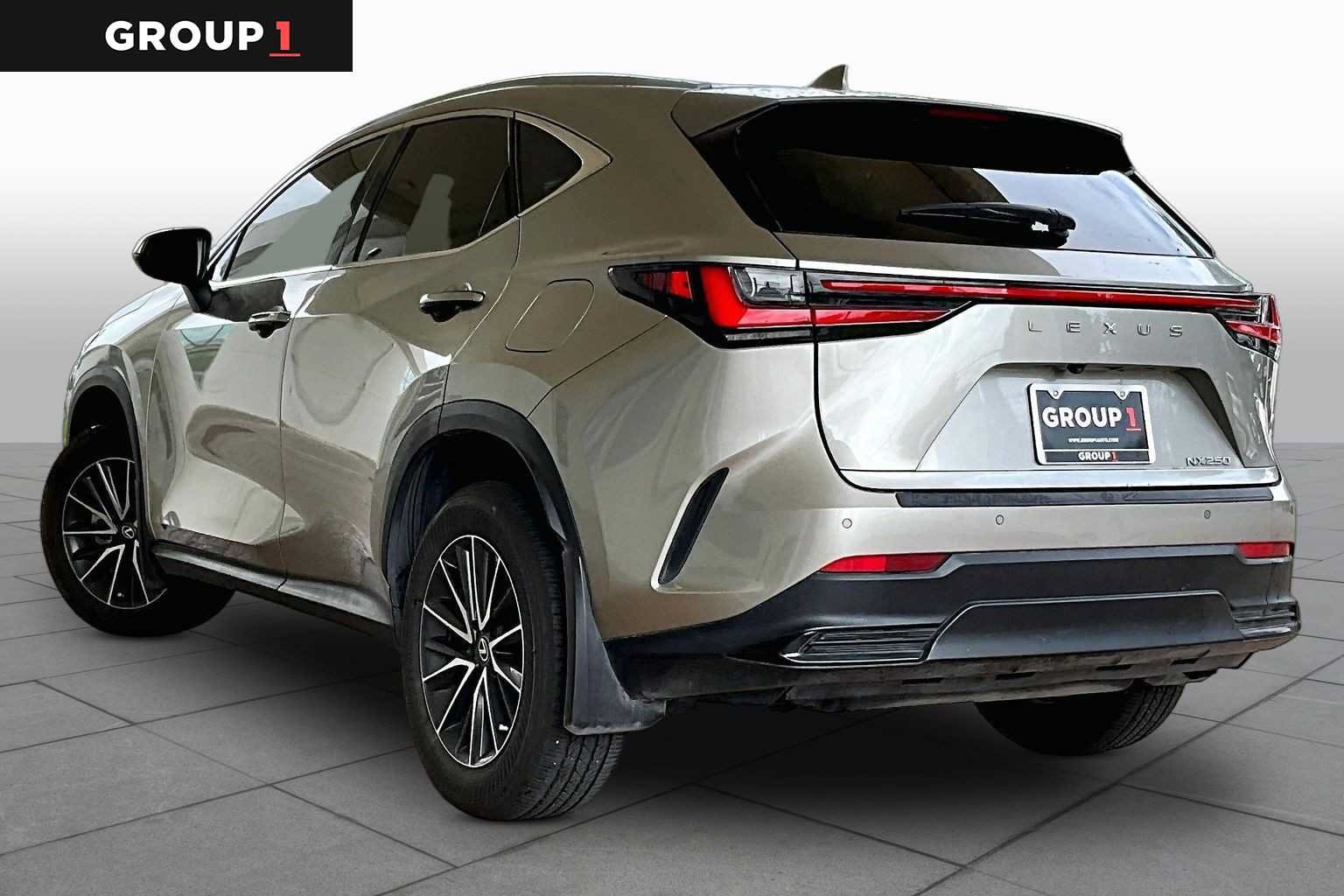 Certified 2024 Lexus NX 250 FWD image 10
