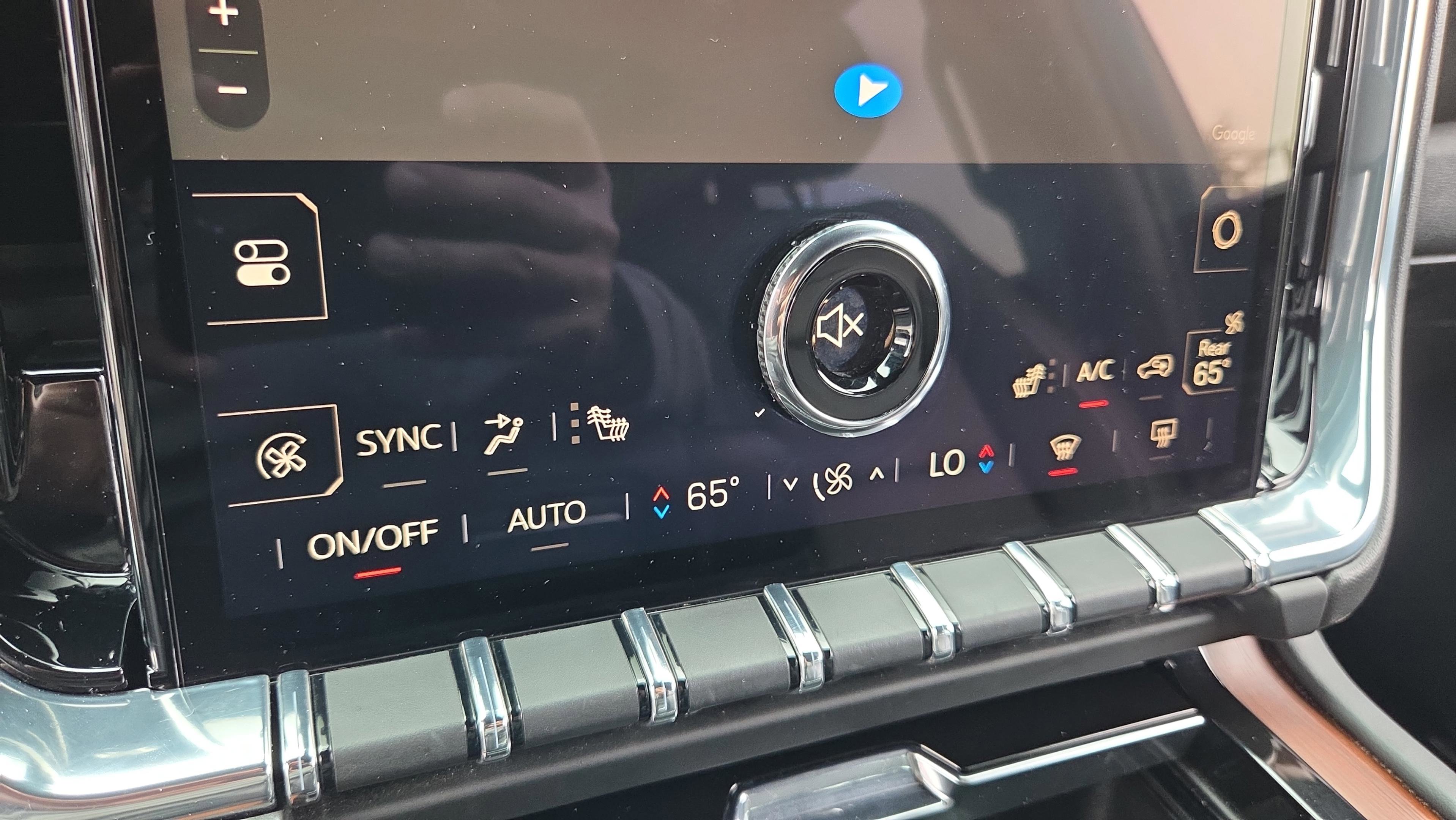 Used 2025 GMC Yukon Denali image 26