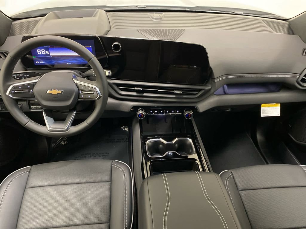 New 2025 Chevrolet Silverado EV LT image 23