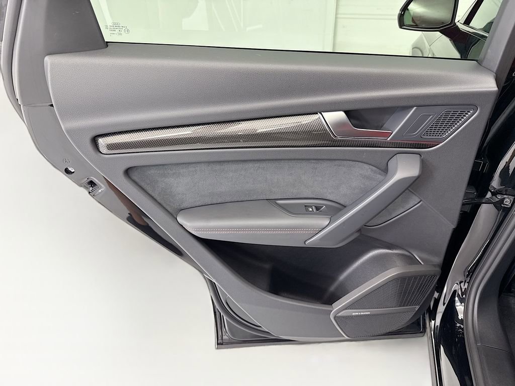 Used 2024 Audi SQ5 Premium Plus w/ S Sport Package AWD/4WD image 25