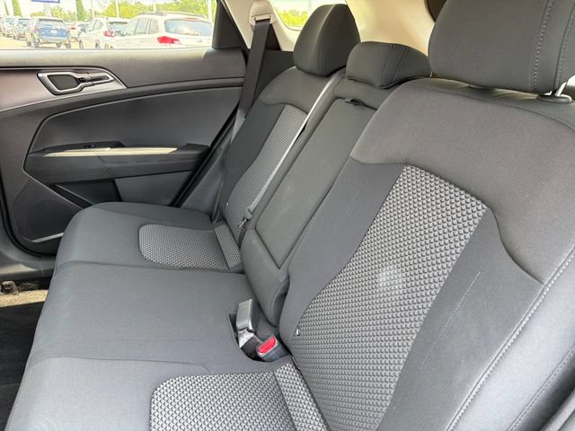 New 2026 Kia Sportage LX FWD image 21