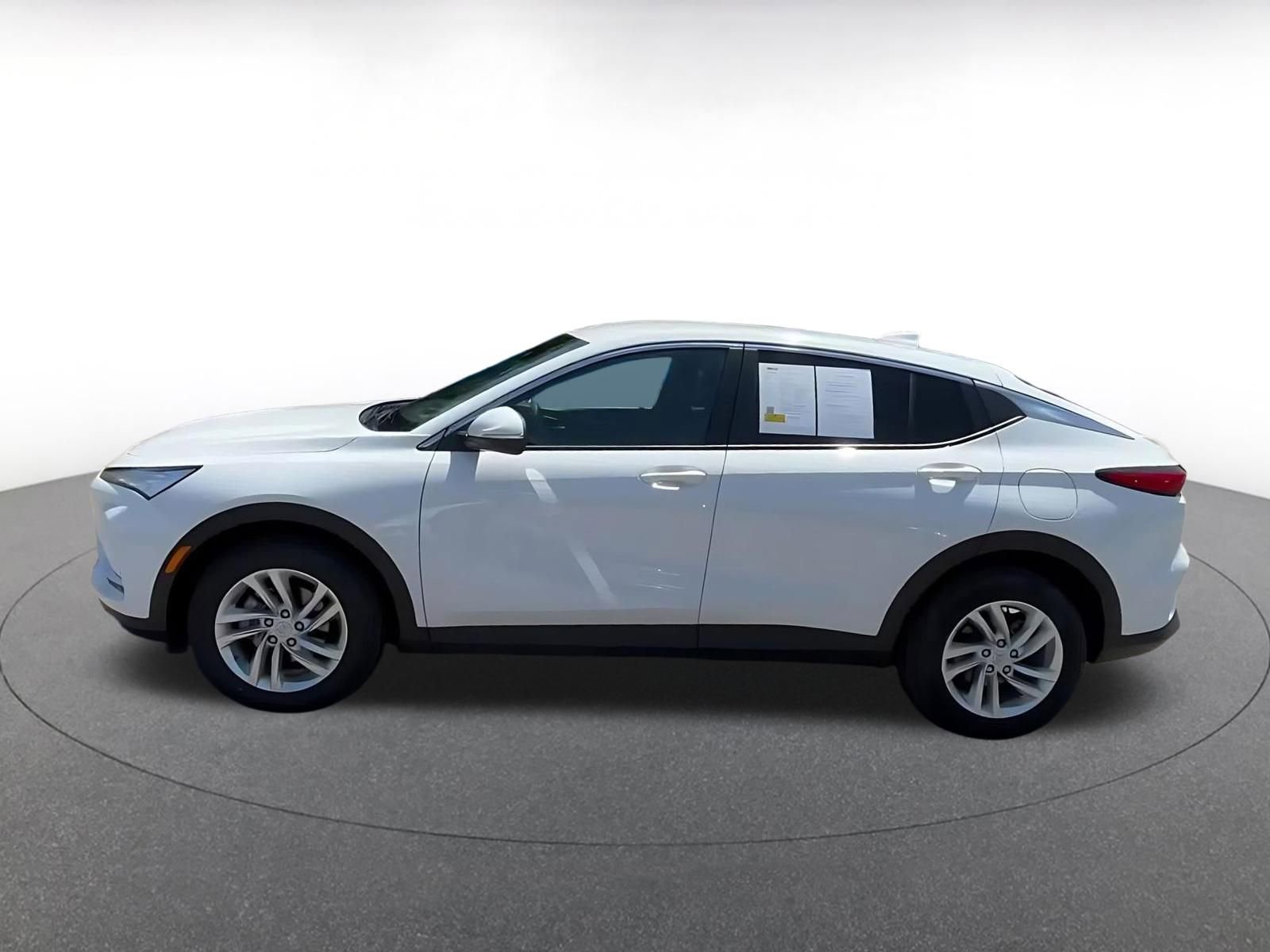 Used 2025 Buick Envista Preferred FWD image 10