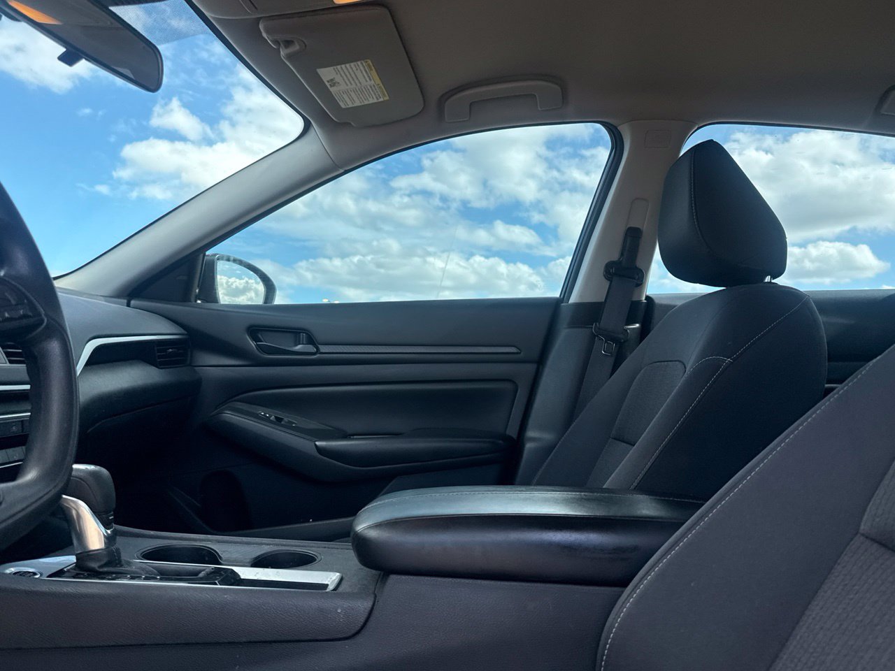 Used 2023 Nissan Altima 2.5 S FWD image 43