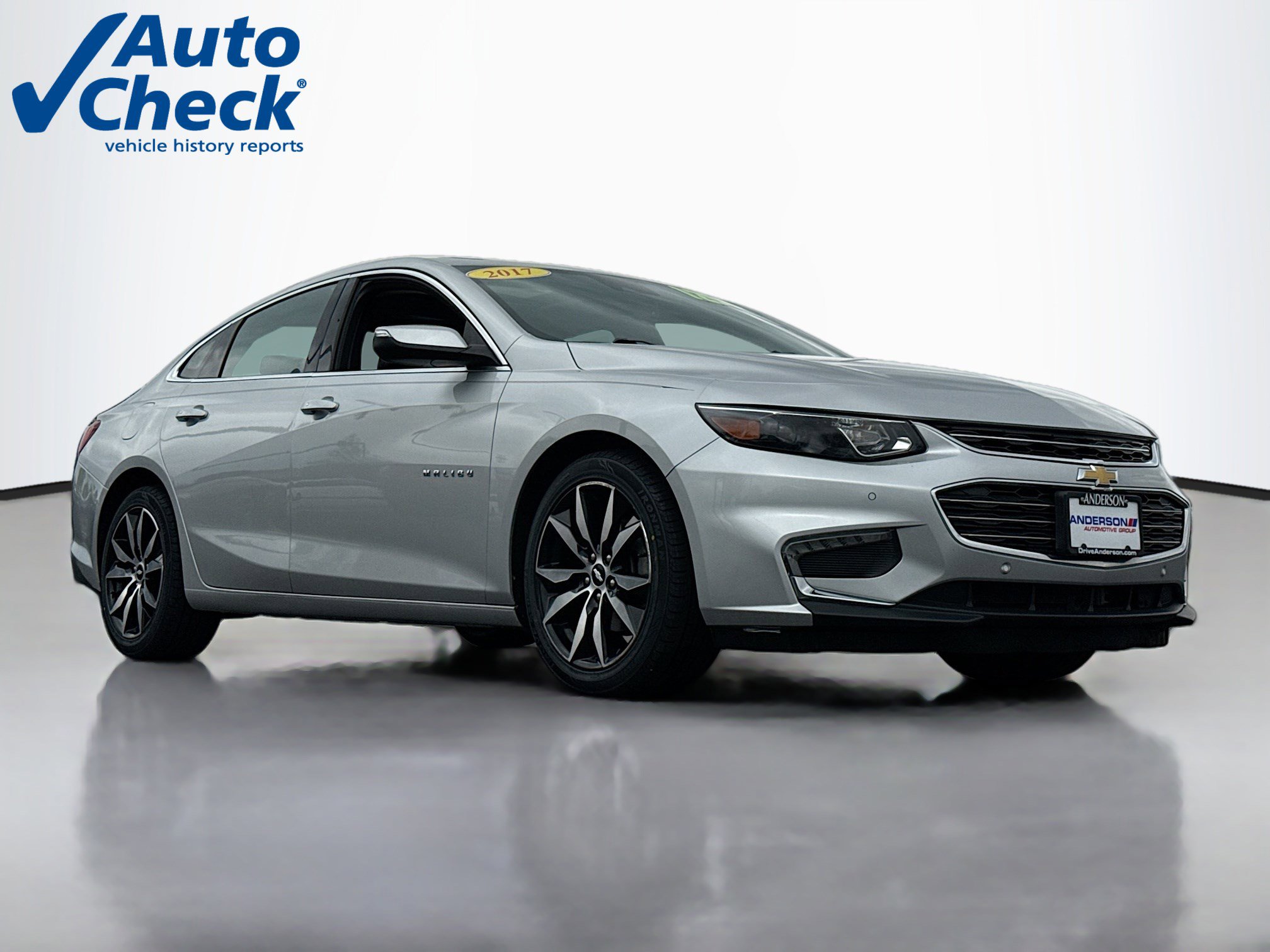 Used 2017 Chevrolet Malibu LT w/ Leather Package FWD image 1
