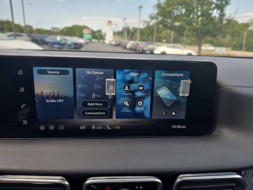 New 2027 Nissan Sentra SV FWD image 23