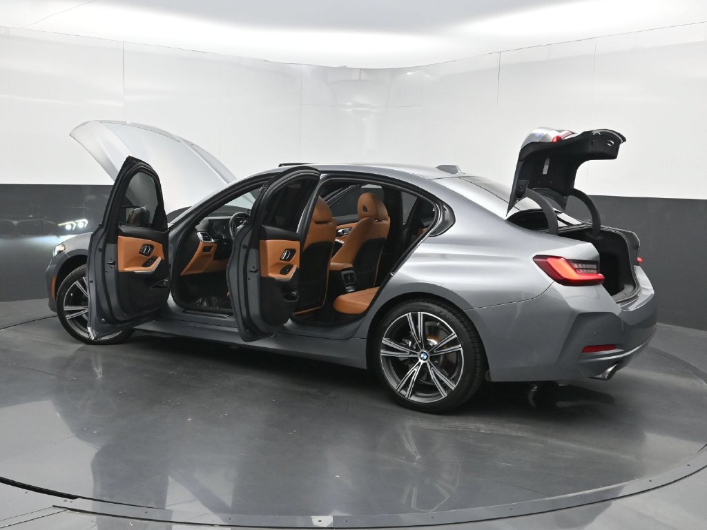 Used 2023 BMW 330i Sedan w/ Driving Assistance Package RWD image 38