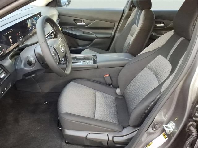 New 2026 Nissan Sentra SV w/ SV Convenience Package FWD image 11