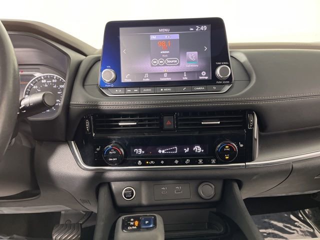 Used 2021 Nissan Rogue SV w/ Premium Package image 25