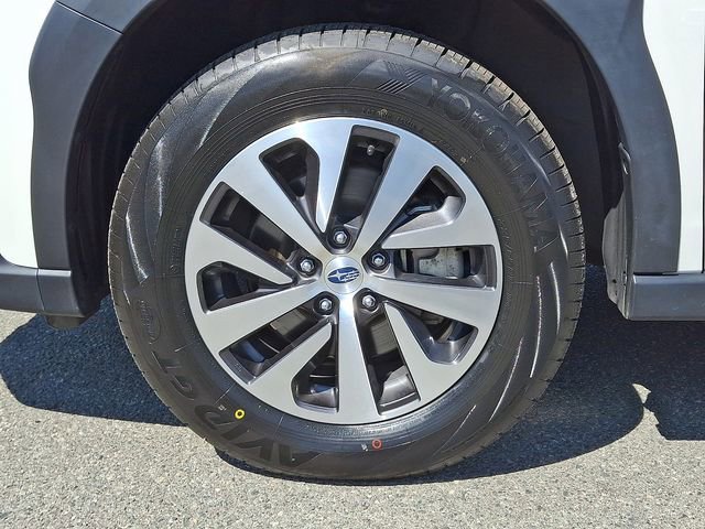 Certified 2025 Subaru Outback Premium image 8