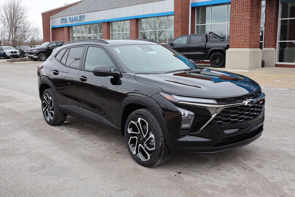 New 2026 Chevrolet Trax RS w/ Driver Confidence Package video 2