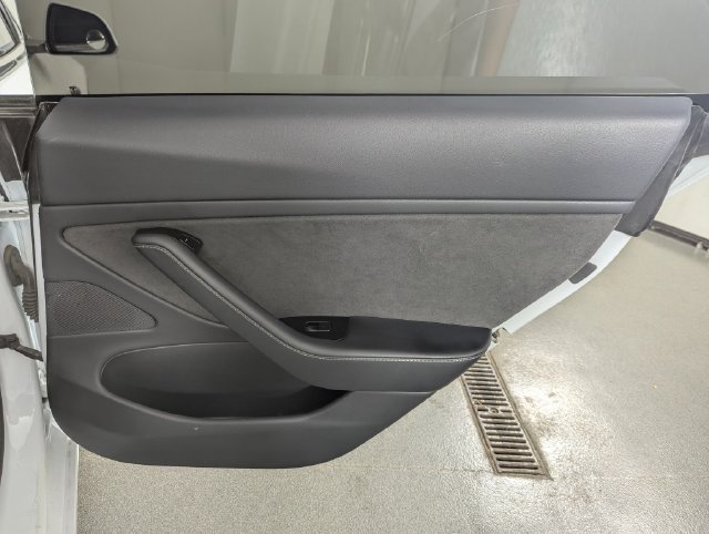 Used 2019 Tesla Model 3 Standard Range Plus RWD image 16