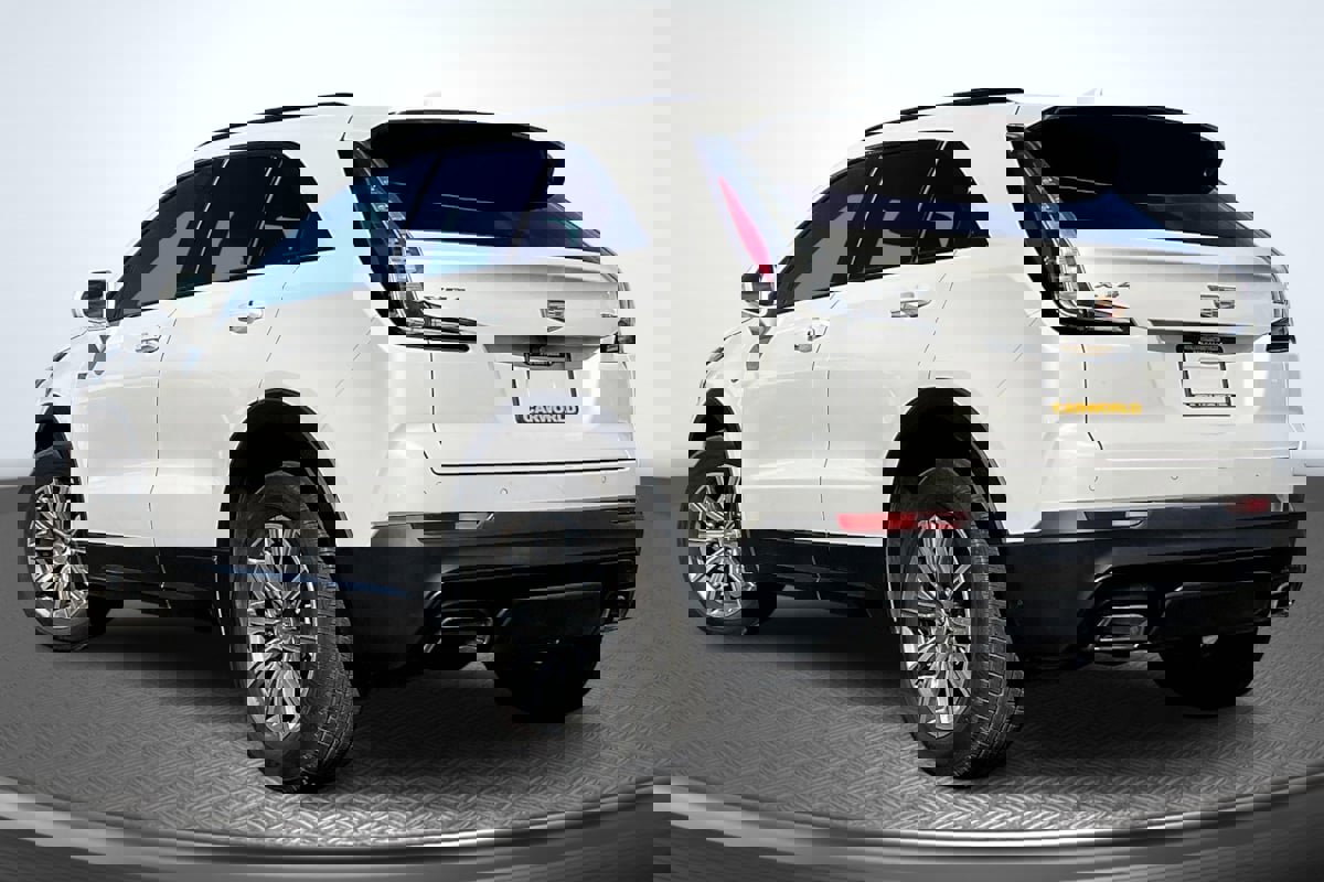 Used 2020 Cadillac XT4 Sport w/ Driver Awareness Package image 2