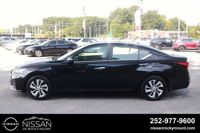 Certified 2025 Nissan Altima 2.5 S FWD image 4