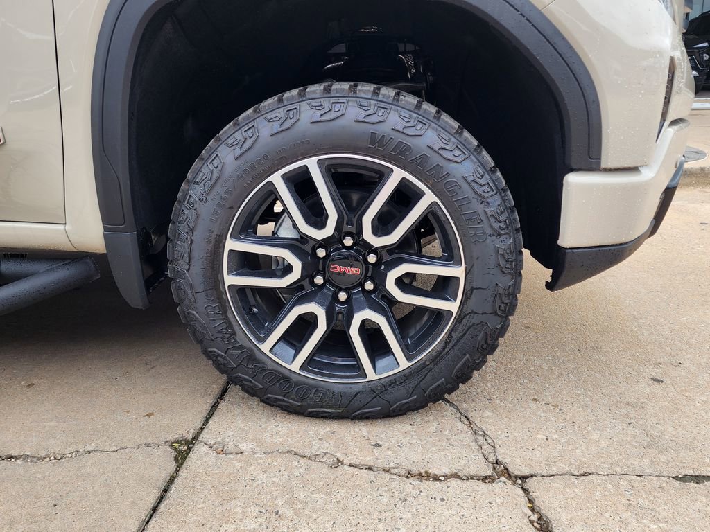 New 2026 GMC Sierra 1500 AT4 w/ AT4 Premium Package AWD/4WD image 51