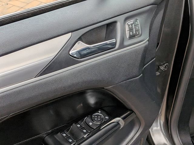 Used 2019 Lincoln MKC Premiere image 16