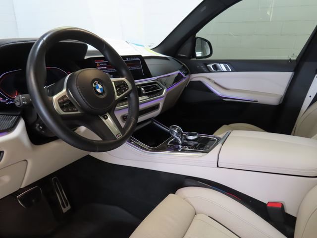 Used 2023 BMW X5 M50i w/ Executive Package image 4