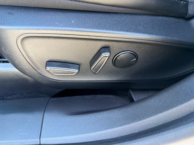 Used 2023 Ford Escape ST-Line Select w/ Tech Pack #2 image 20