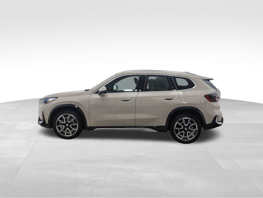 New 2026 BMW X1 xDrive28i w/ Convenience Package image 2