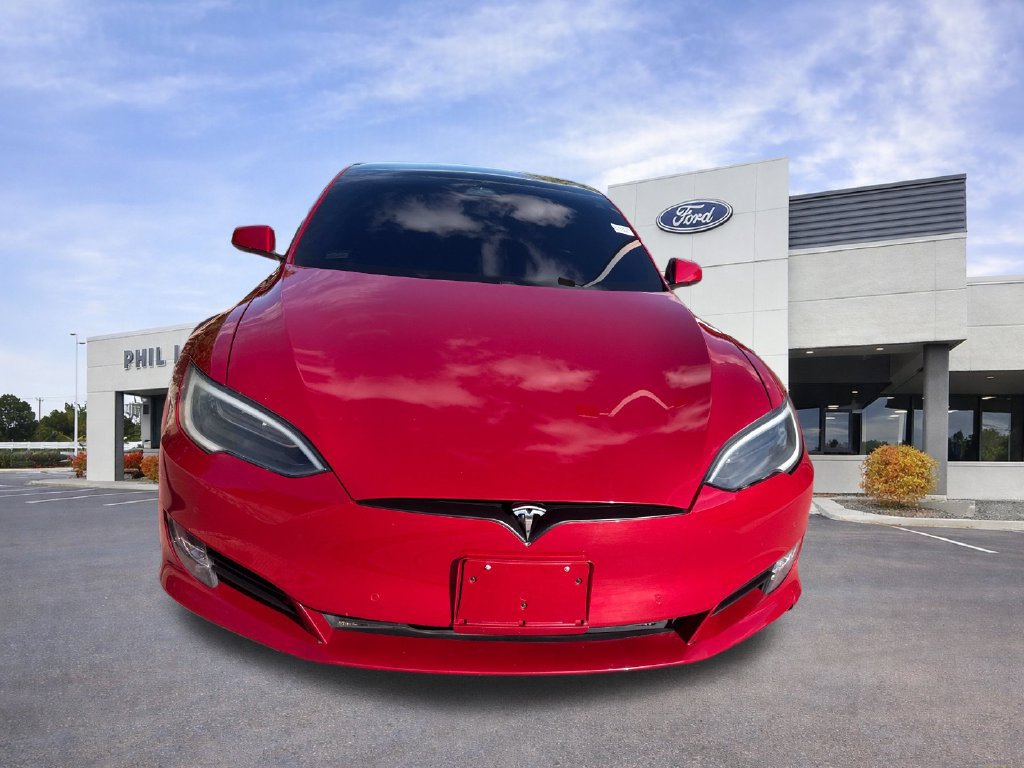 Used 2018 Tesla Model S 75D AWD/4WD image 2