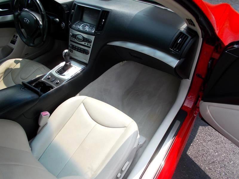 Used 2013 INFINITI G37 x w/ Premium Pkg image 21