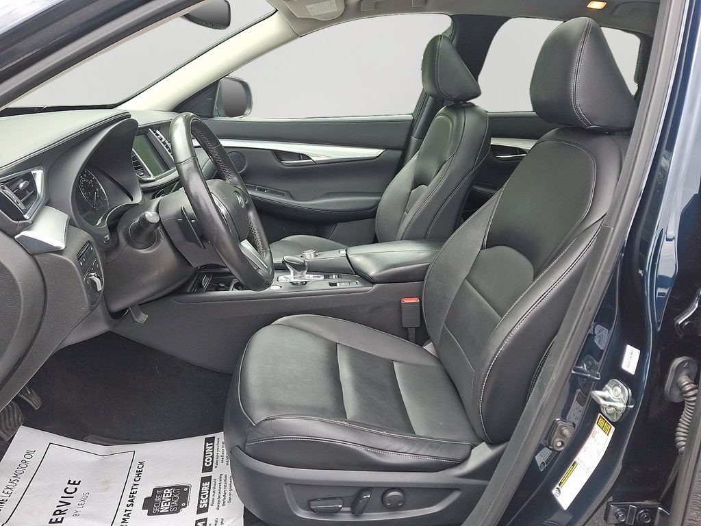 Used 2021 INFINITI QX50 Essential AWD/4WD image 14
