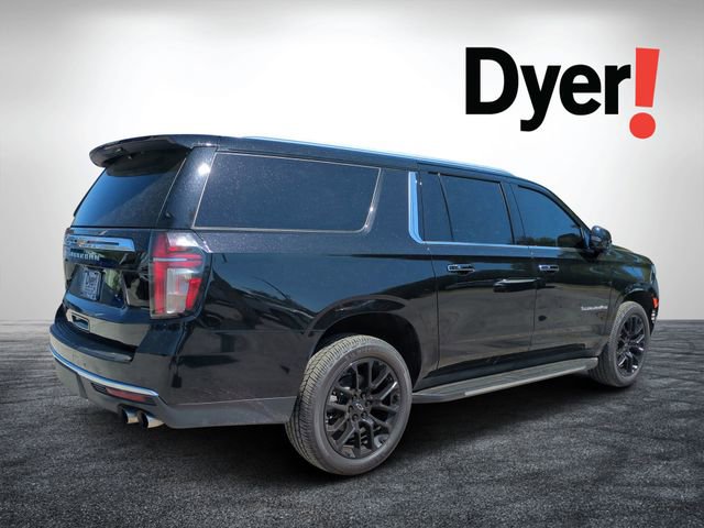 Used 2022 Chevrolet Suburban High Country AWD/4WD image 3