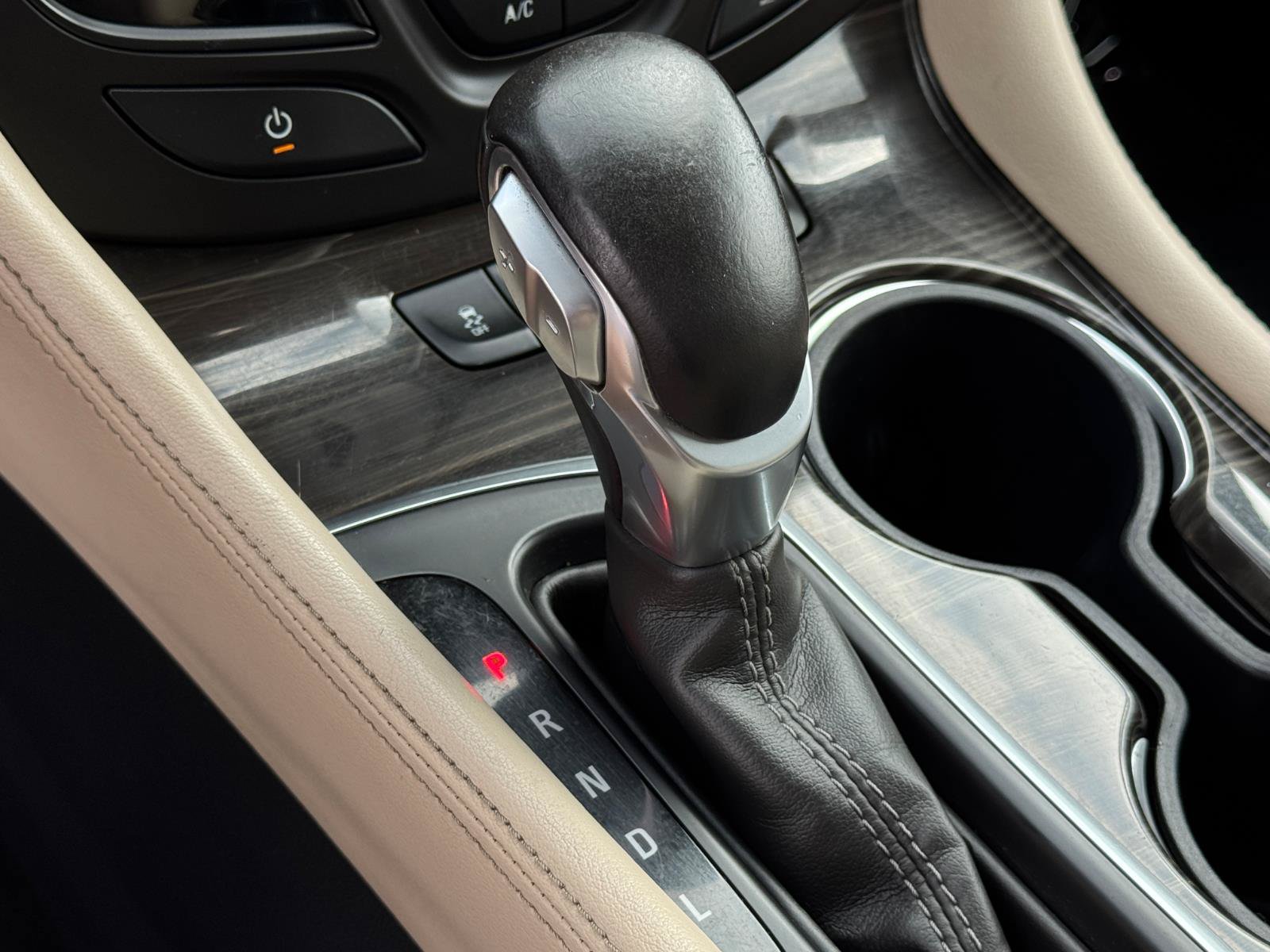 Used 2019 Buick Envision Preferred FWD image 18