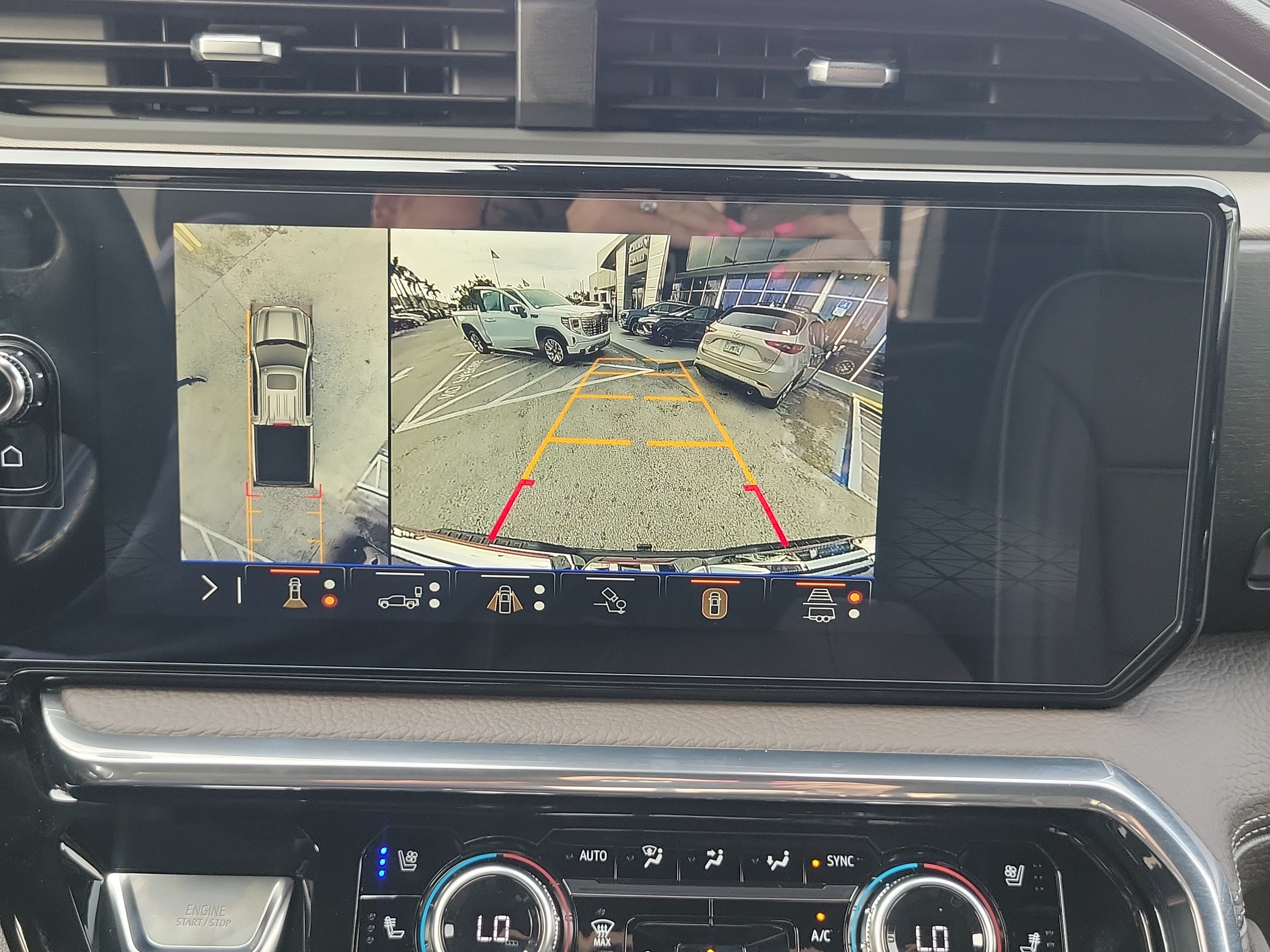 Used 2026 GMC Sierra 1500 Denali w/ Technology Package RWD image 11