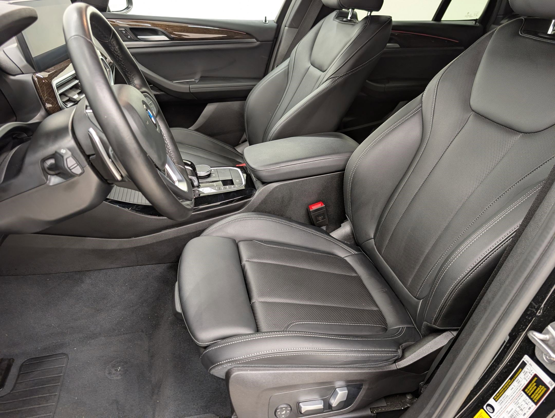 Certified 2023 BMW X3 xDrive30i w/ Premium Package image 5