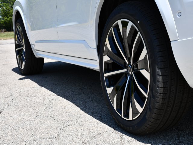 New 2026 Volvo XC90 B6 Ultra w/ Protection Package Premier AWD/4WD image 9