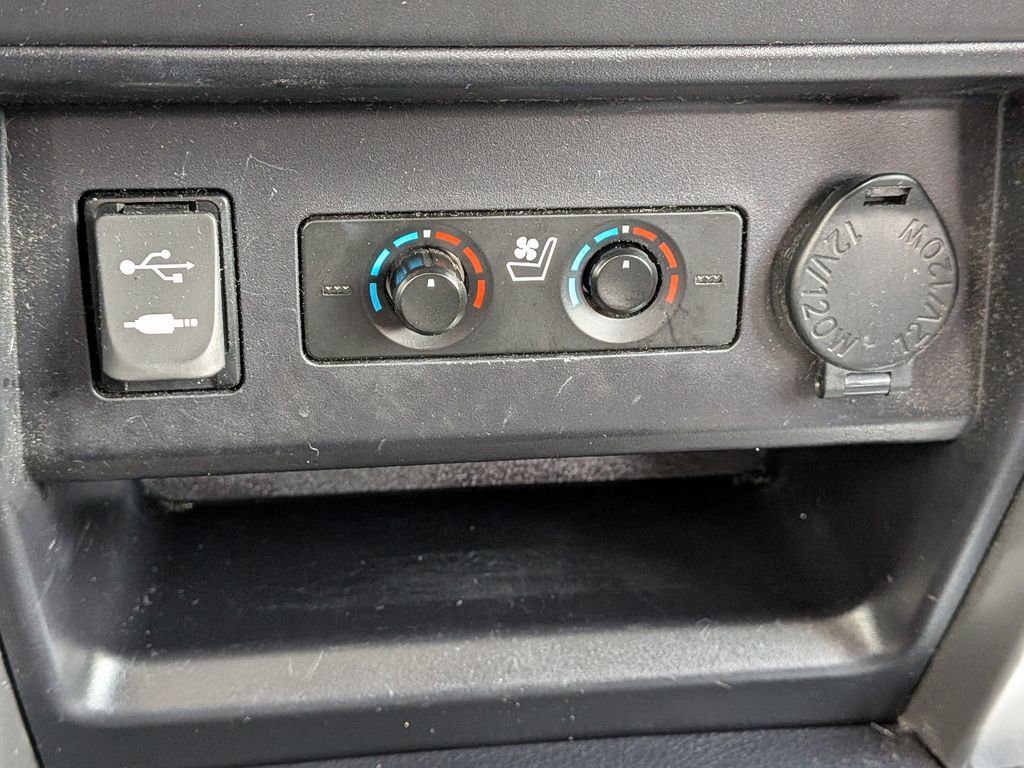 Used 2015 Toyota 4Runner Limited image 23