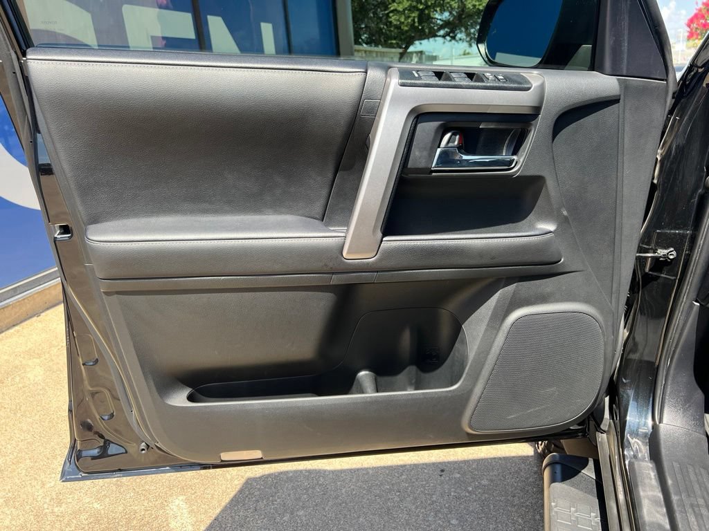 Used 2024 Toyota 4Runner SR5 Premium w/ Moonroof Package RWD image 26
