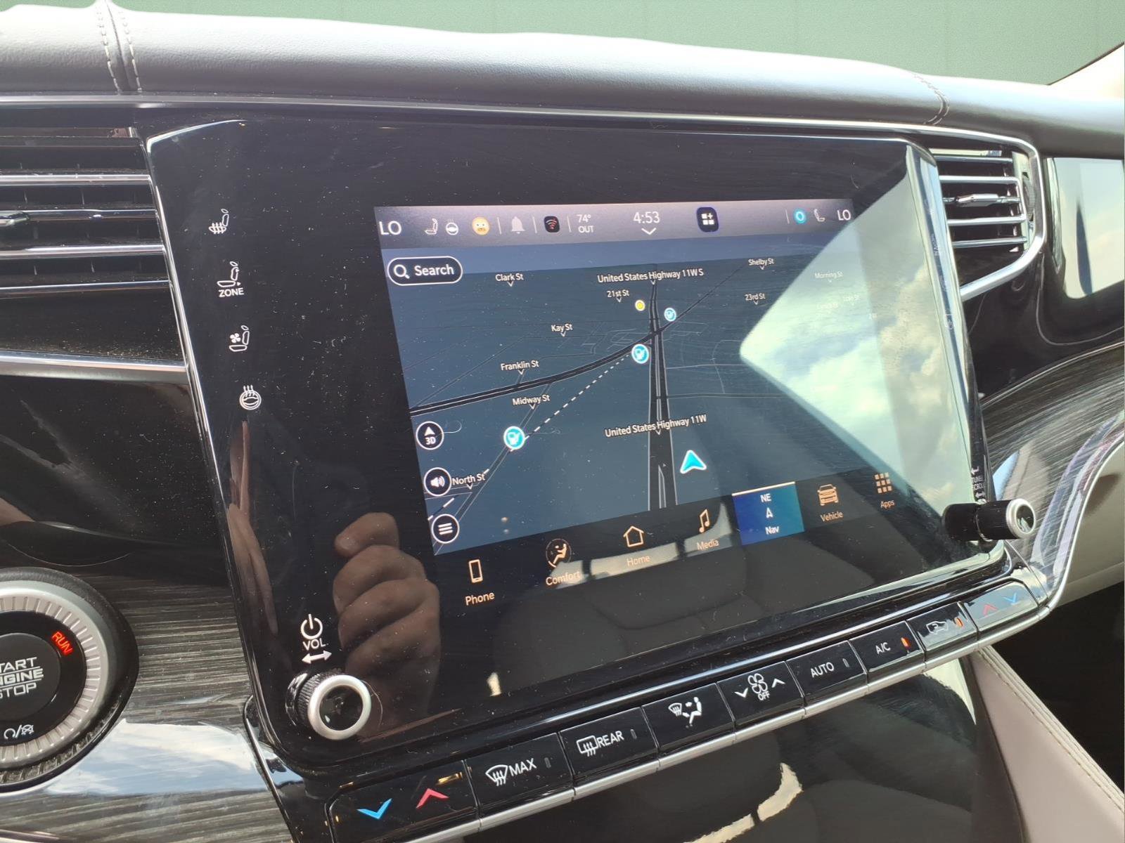 Used 2022 Jeep Wagoneer Series III w/ Flexible Seating Group image 24