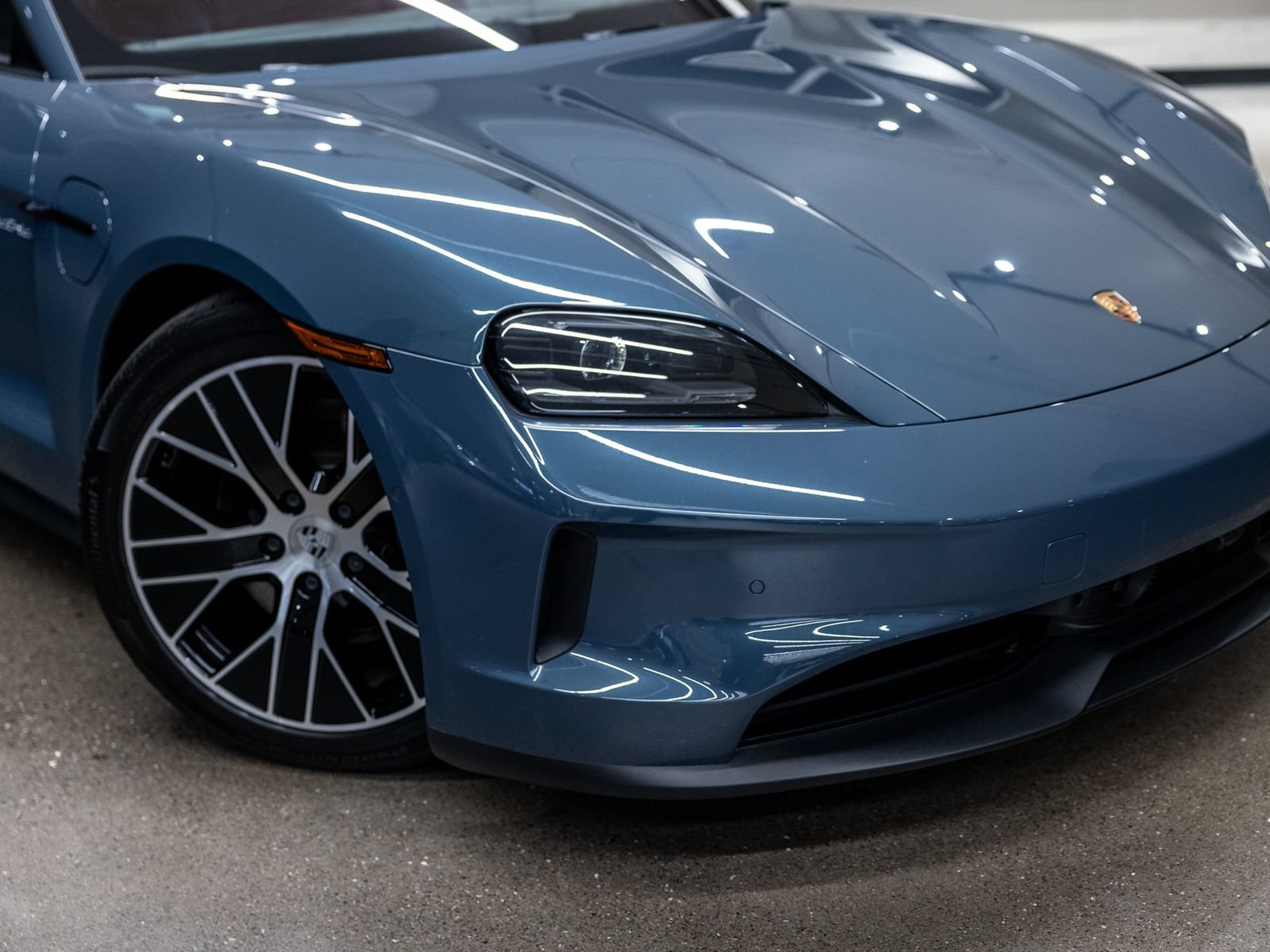 New 2025 Porsche Taycan AWD/4WD image 16