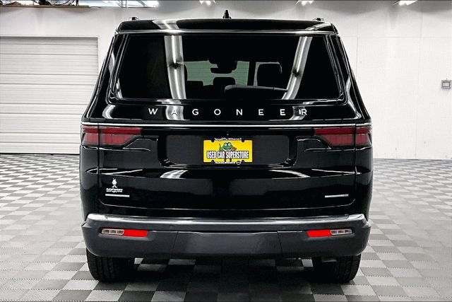 Used 2022 Jeep Wagoneer Series III w/ Rear Seat Video Group 1 AWD/4WD image 5