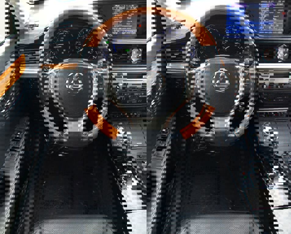 Used 2013 Lexus ES 300h image 5