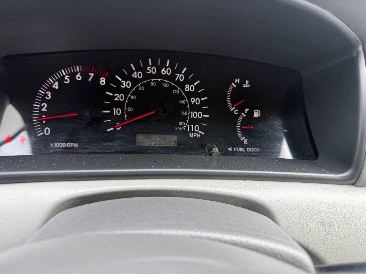 Used 2005 Toyota Corolla LE image 24