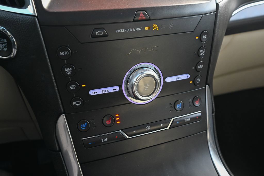 Certified 2020 Ford Edge Titanium w/ Equipment Group 301A image 37