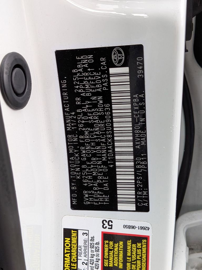 Used 2025 Toyota Camry XSE FWD image 26