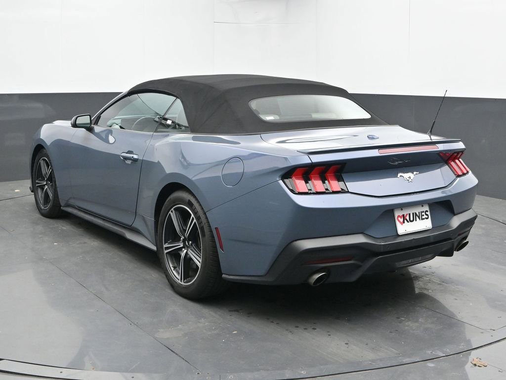 Used 2024 Ford Mustang Premium RWD image 9