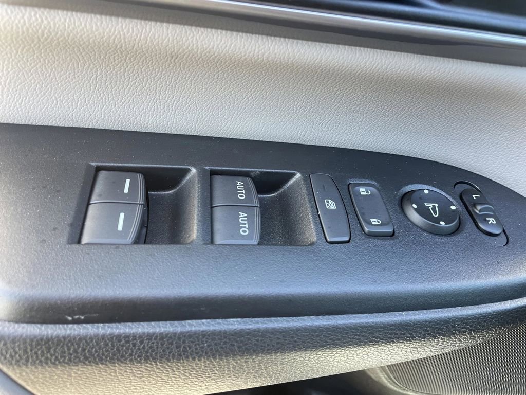 Used 2020 Honda CR-V EX-L image 22