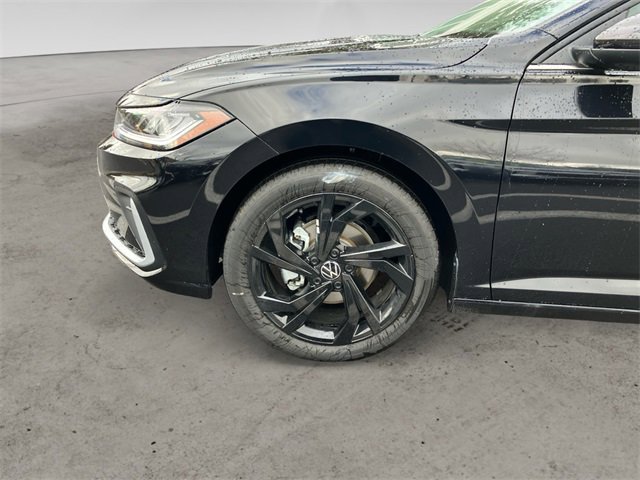 New 2026 Volkswagen Jetta SE image 14