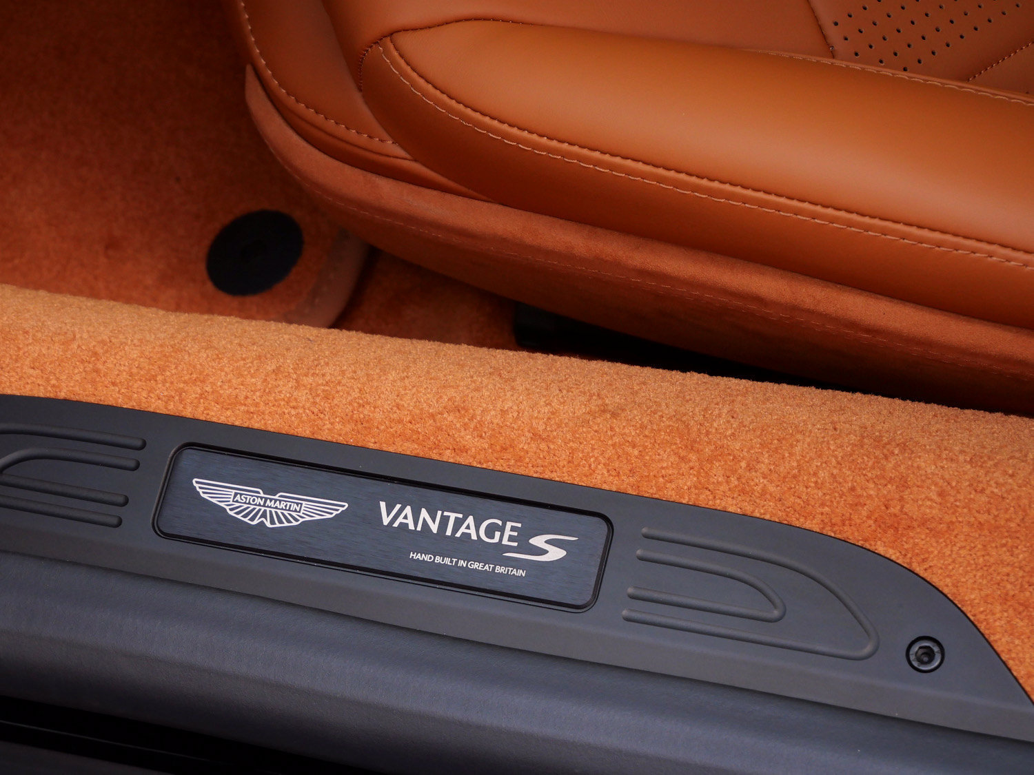 New 2026 Aston Martin V8 Vantage S RWD image 16