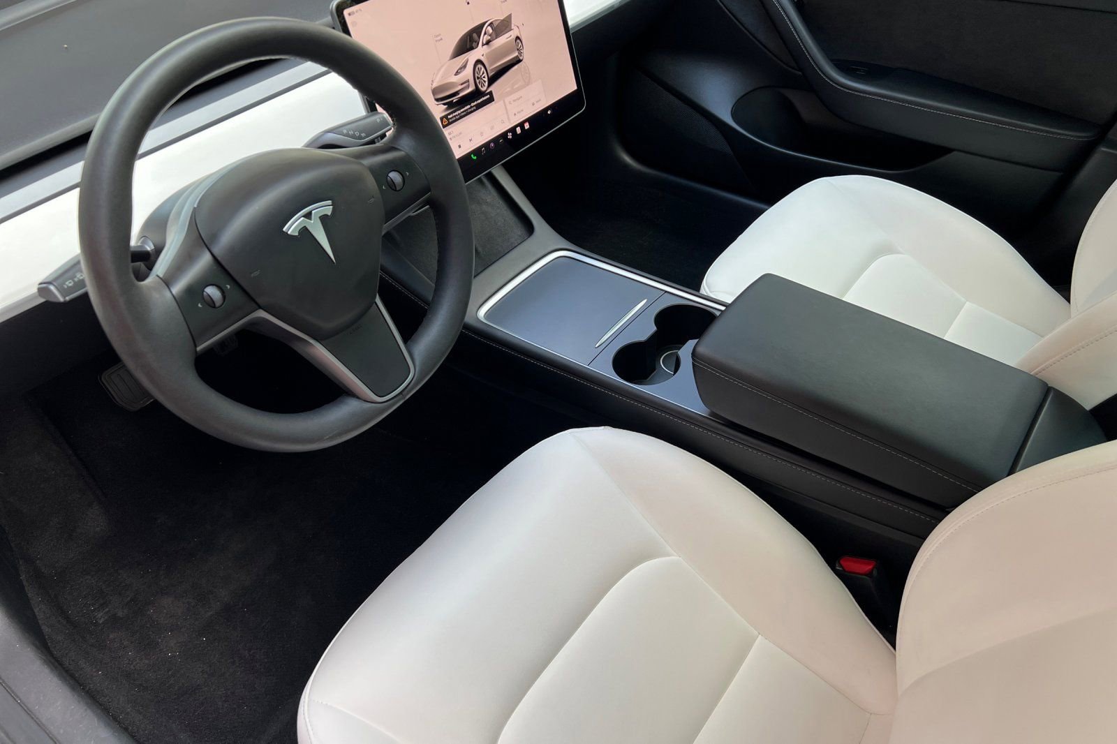Used 2023 Tesla Model 3 Standard Range RWD image 10