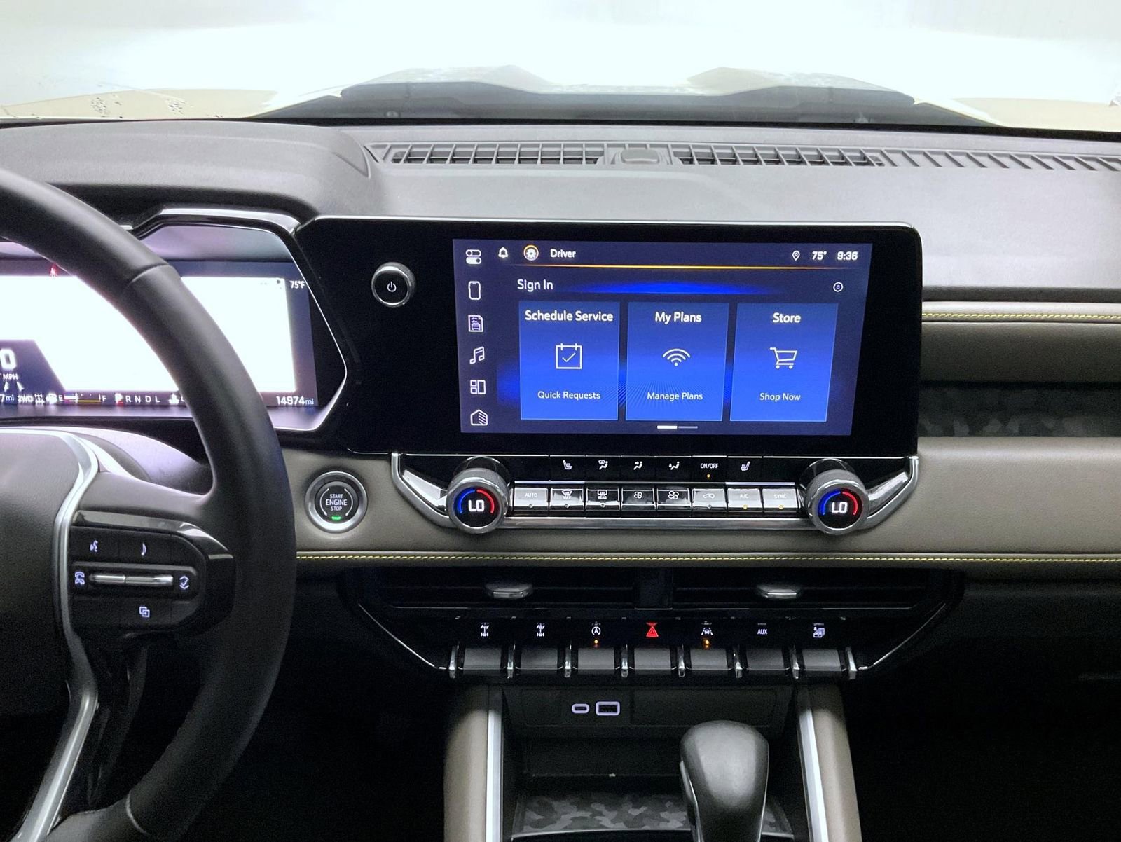 Used 2024 Chevrolet Colorado ZR2 w/ Technology Package image 13