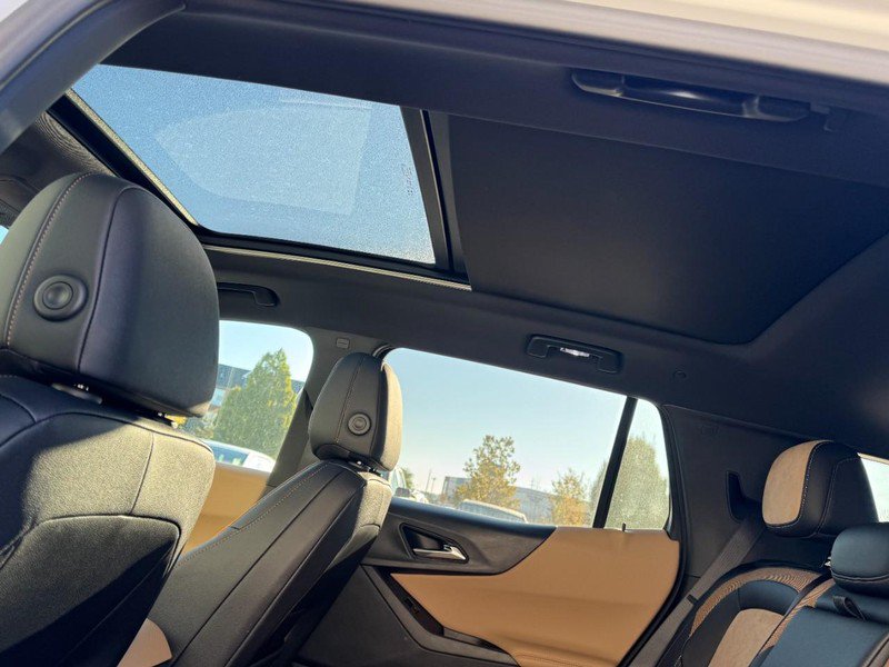 New 2026 Chevrolet Equinox ACTIV w/ LPO, Floor Liner Package AWD/4WD image 8
