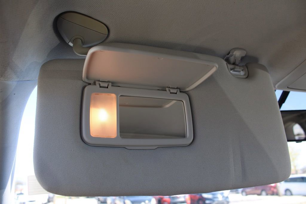 Used 2017 Subaru Forester 2.5i Limited image 45