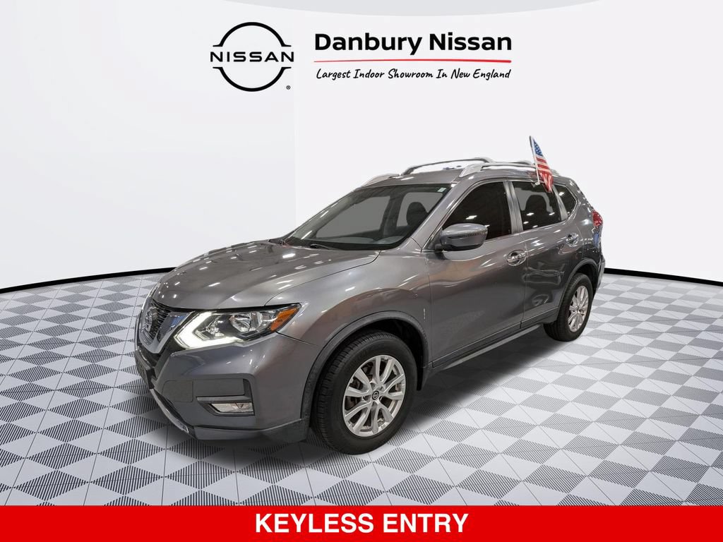 Used 2017 Nissan Rogue SV AWD/4WD image 8