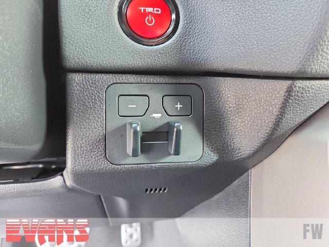 New 2026 Toyota Tundra Limited AWD/4WD image 8