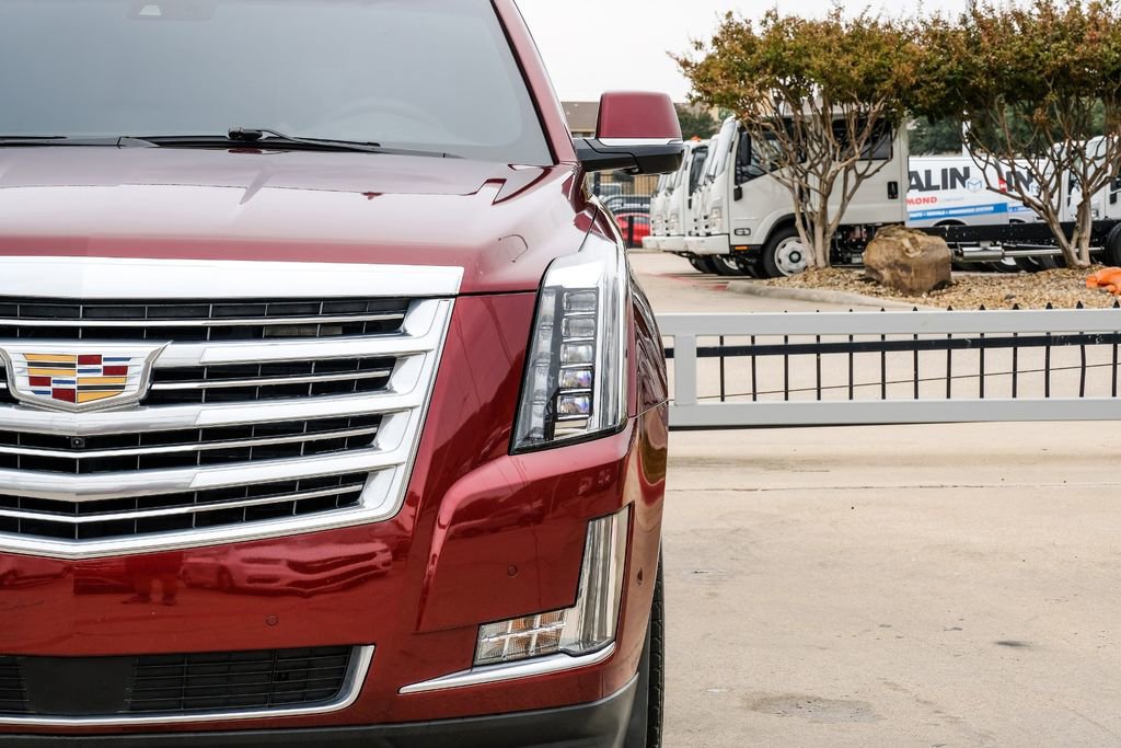 Used 2019 Cadillac Escalade Platinum image 54